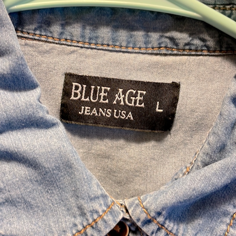 Denim button down Large - Picture 2 of 3
